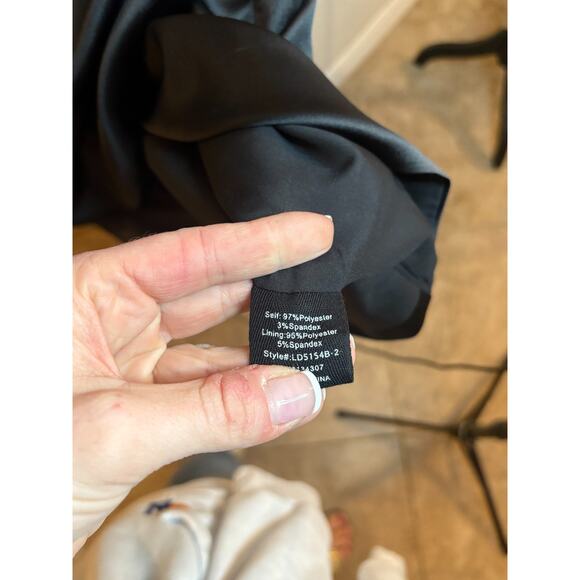 Line & Dot Black Satin Mini Dress Long Sleeve Size M 4-8 - Picture 6 of 7